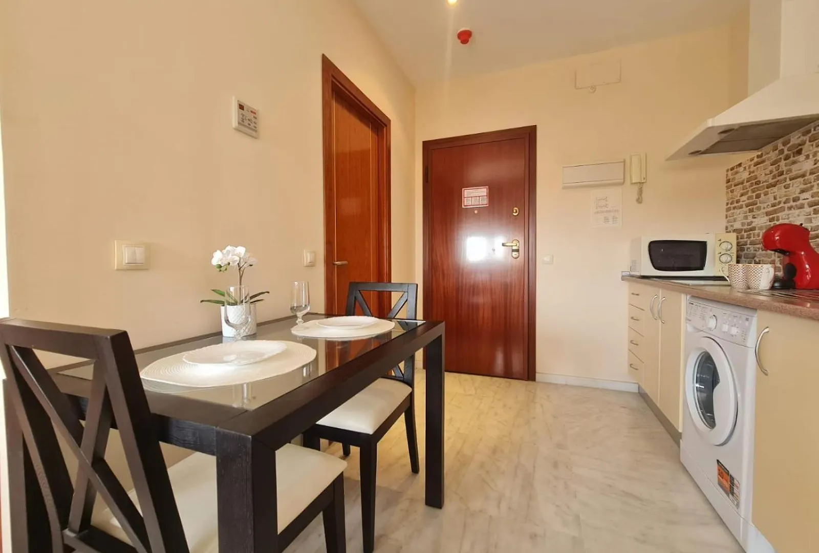 Lux Abril Apartment Seville Spain